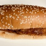 コンビニ セブンイレブン ジューシー鶏メンチカツサンド