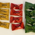 コンビニ ファミリーマート 3種類のナッツが楽しめるナッツチョコアソート