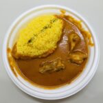 コンビニ ファミリーマート トマトとクリームのコクバターチキンカレー
