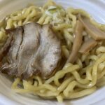 コンビニ セブンイレブン 麺を味わう油そば