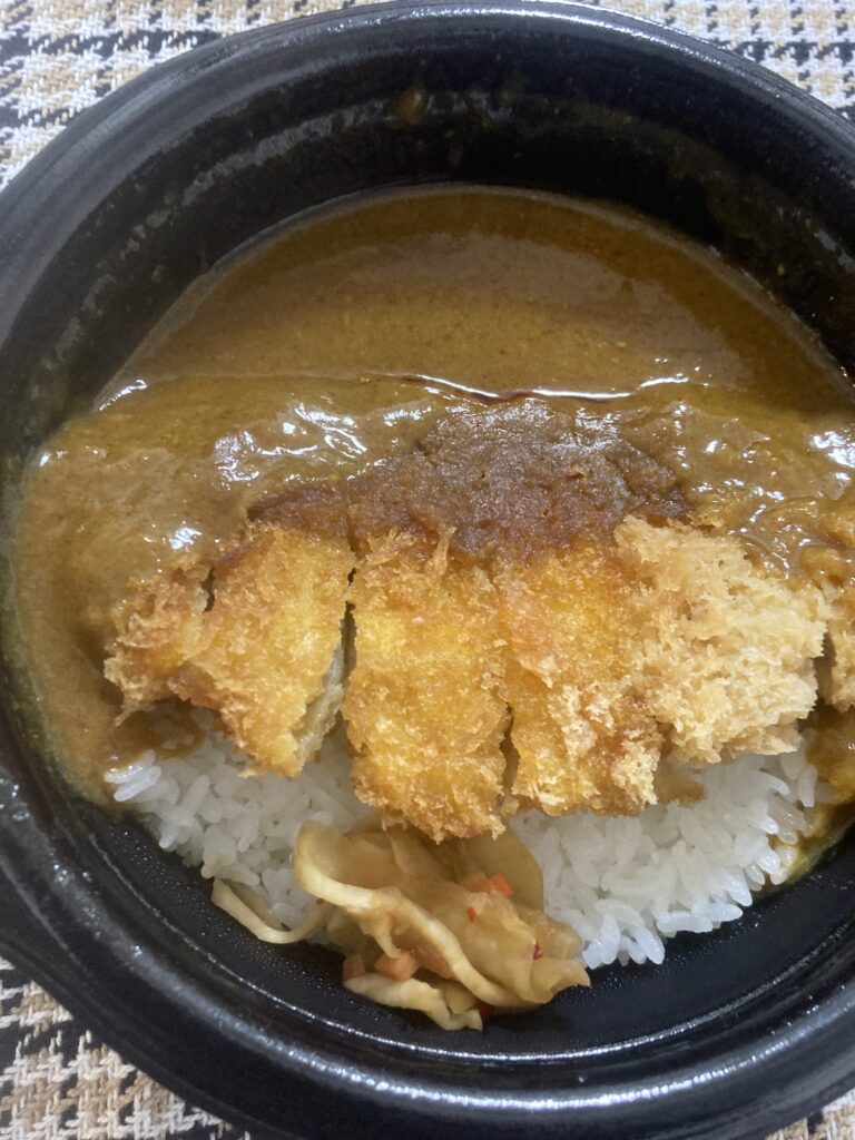 コンビニ その他 カツカレー