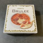 セブンイレブンで買える「OHAYOブリュレ」は大人な苦味がアクセントになった最高のアイスデザート！ 「OHAYOブリュレ」は、一口食べた瞬間に広がる香ばしいカラ