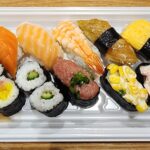 コンビニ ファミリーマート 寿司盛り合わせ