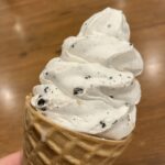 コンビニ セブンイレブン ワッフルコーン クッキークリーム