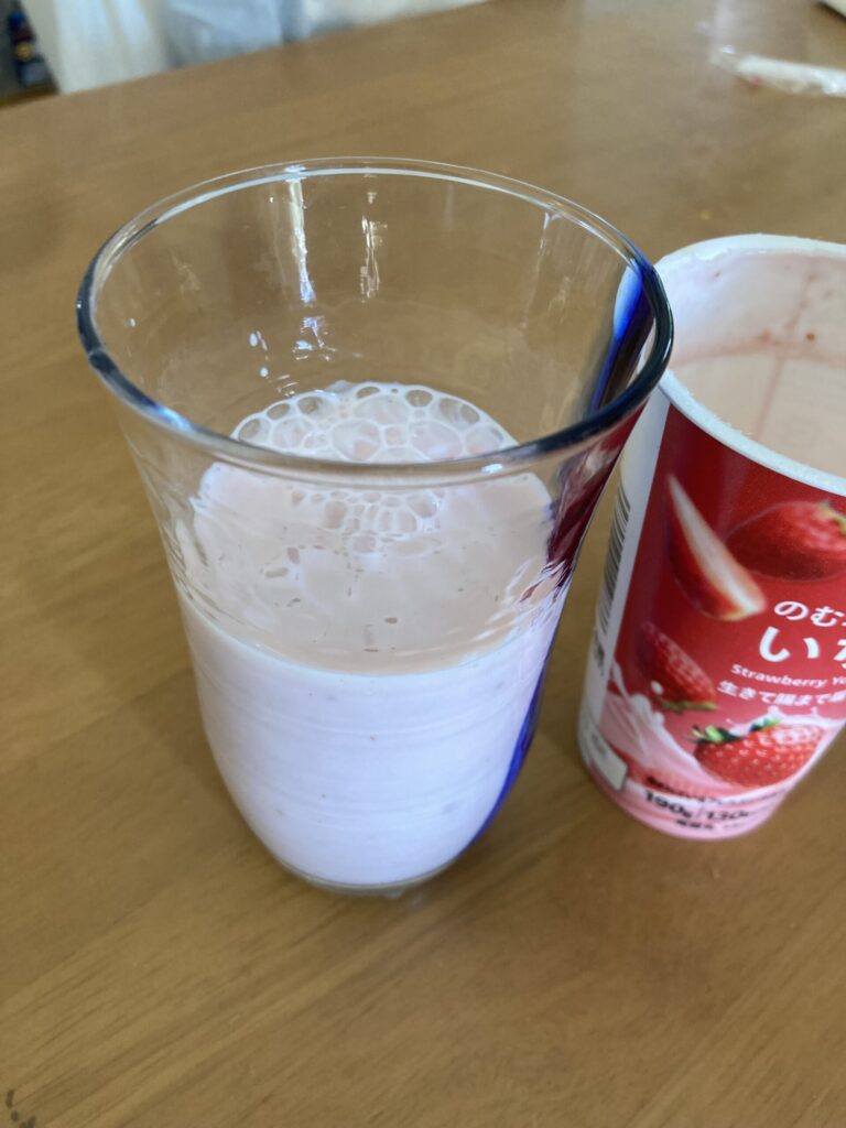 コンビニ セブンイレブン のむヨーグルトいちご