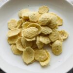 コンビニ ファミリーマート おこめスナック燻製薫るチーズ味