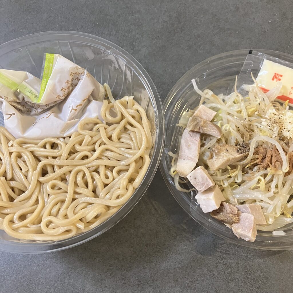 コンビニ セブンイレブン 麺