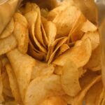 コンビニ セブンイレブン ポテトチップス濃厚コンソメ味65g