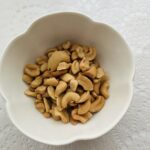 100均 ダイソー ビーズリバー割れカシューナッツ燻製