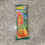 子供の頃に大好きだったアイス、ロッテの【ＢＩＧスイカバー】を買ってみました。 セブンイレブンで【価格：129円(税込)】で売っており、リーズナブルだったことと懐