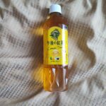 ファミマのチョコミントメロンパンに合わせようと、「午後の紅茶　レモンティ」を購入。仕事の合間の優雅な休憩にしようと買ってみました。 先日、午後の紅茶　ミルクティ