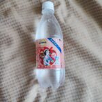 あまりに暑いので、飲み物を買いにMINISTOPに行ったらあまりにも安い炭酸水を発見しました。しかも、かわいいパッケージだったので、迷わず即購入。 税込８６円で