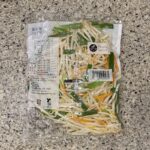 コンビニ ファミリーマート 洗わずにそのまま使用できるニラもやし炒め