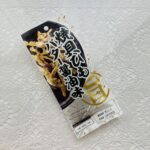 ダイソーのおつまみコーナーにある最近のお気に入りの帆立の貝ひも。「上野珍味焼貝ひもバター」をまだ食べたことがなかったので買ってみました。 ダイソーの貝ひも商品で