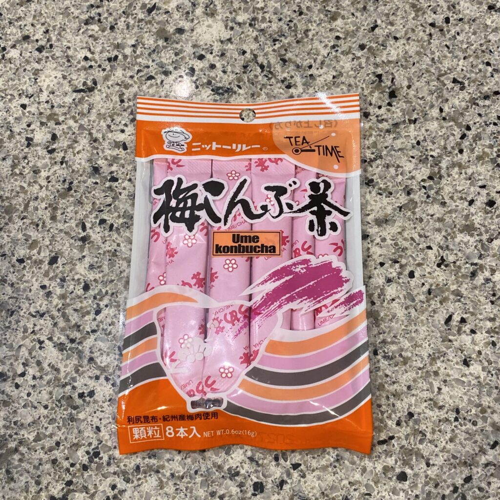 DAISOの食品コーナーでみつ