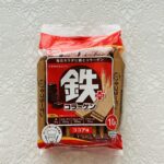 鉄分を摂るのに手軽に食べれていいなと思い、ダイソーで「ハマダコンフェクト鉄プラスコラーゲンウエハース１０枚」を購入してみました。 以前からウエハースを食べるだけ