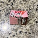 コンビニ ファミリーマート チロルチョコ白桃アールグレイ