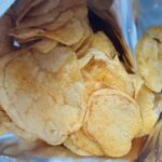 コンビニ ローソン 国産じゃがいも100％ポテトチップスじゃがいもとコンソメ