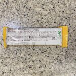 コンビニ ファミリーマート １本満足バープロテインベイクドキャラメル