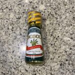 セブンイレブンの常温の調味料コーナーでみつけた【BOSCOエキストラバージンオリーブオイル 50g瓶】をリピートで買ってみました。 先日たまたまオリーブオイルを