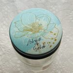 100均 セリア ガラスボトル４５０ハナゴールド（ブルーゴールド）