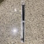 DAISOのキッチン用品コーナーで見つけた【手になじむ　乱彫菜箸　黒】を買ってみました。 先日こちらを買ってみて使い勝手がよかったので、リピートしました。 一人