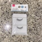 DAISOのコスメコーナーでみつけた【アイラッシュ（クリア軸、Ｎ０１）】を買ってみました。 先日購入して気に入っていた『アイラッシュ（ブラック軸、Ｎ０８）』をリ