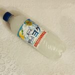 セブンイレブンの1つ買うと1つもらえるキャンペーンをしていたので【サントリー天然水キリッとヨグ朝摘みレモン＆ヨーグルト味】を購入してみました。飲んでみたいと思っ