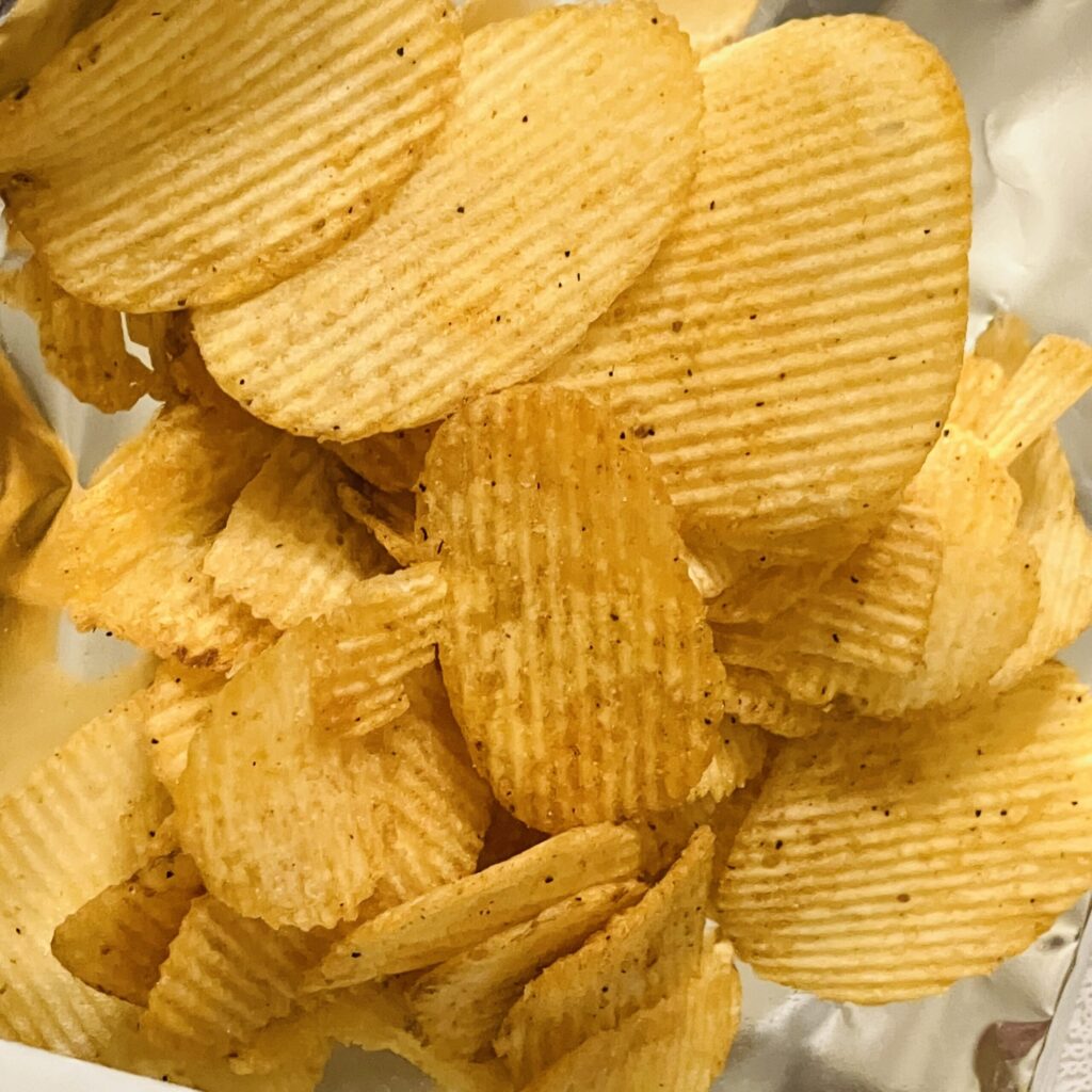 コンビニ ローソン ザクッとポテト旨味コンソメ味