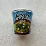 ミニストップのカップスープコーナーで【MSたっぷりあおさのお味噌汁】を見つけて、あおさ好きなので買ってみました。備蓄用に美味しいカップみそ汁がないか探しているの