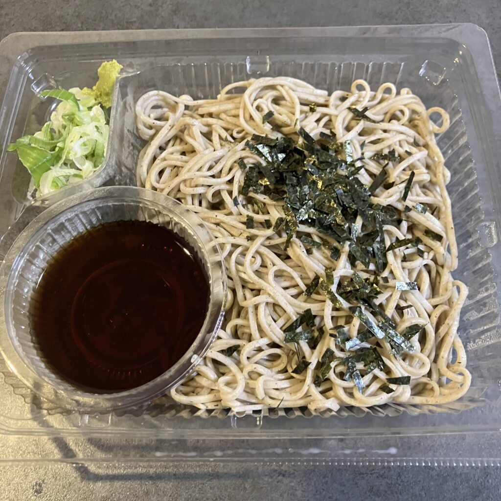 コンビニ セブンイレブン ざるそば