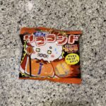 セブンイレブンのおつまみコーナーでみつけた【タラランド 激辛味】を買ってみました。 セブンイレブンの店内を歩いていて、ちょうどおつまみコーナーの角のあたりにこち