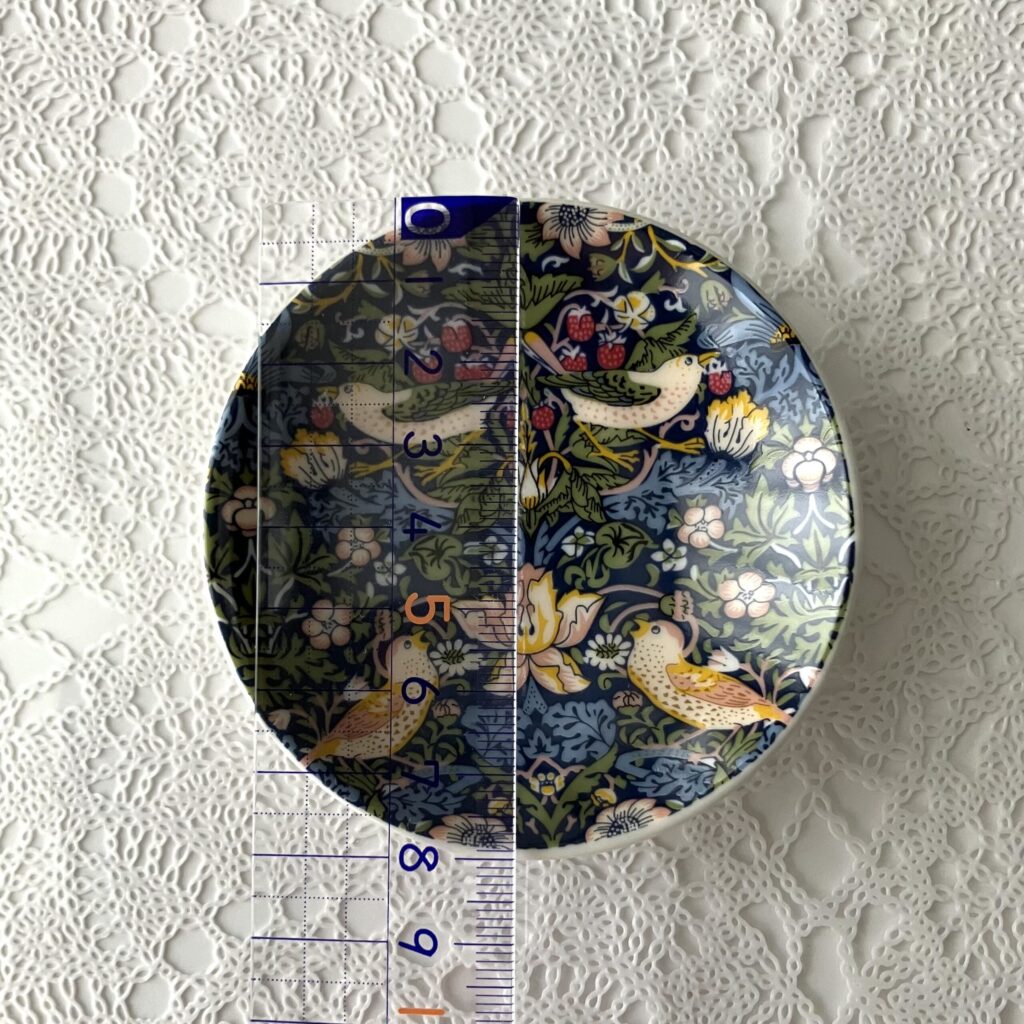 100均 セリア 豆皿（絵柄/WM）
