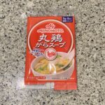 キャンドゥの食品・調味料コーナーでみつけた【味の素　丸鶏がらスープスティック　５Ｇ×５】を買ってみました。 簡単においしい中華風の味付けができるので、自炊調理の