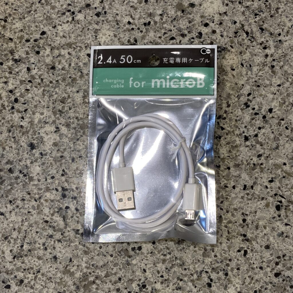 キャンドゥのスマホグッズコーナ