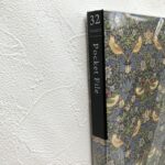 100均 セリア Ａ４ポケット式ファイル３２ｐマスターピースコレクション/WM