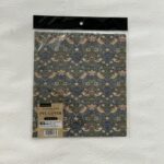 セリアのウィリアムモリスシリーズで気になっていた【A5PVCカバーマスターピースコレクション/WM_ST &amp; CR】が売っていたので、即買いしてきました