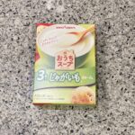キャンドゥの食品コーナーでみつけた【ポッカサッポロ おうちスープ じゃがいも ポタージュ 3袋】を買ってみました。 わたしがよくいくDAISOでは、こういうタイ