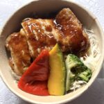 コンビニ ローソン ふっくら照焼チキン丼